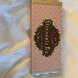 Too faced eye shadow palette.